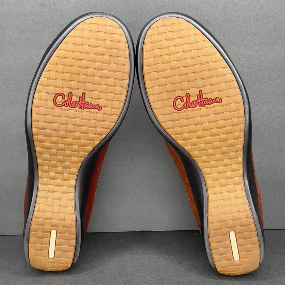 Cole Haan Women Boot Air Luna Size8 B Red Patent Leather Waterproof Rain Shoes.‎